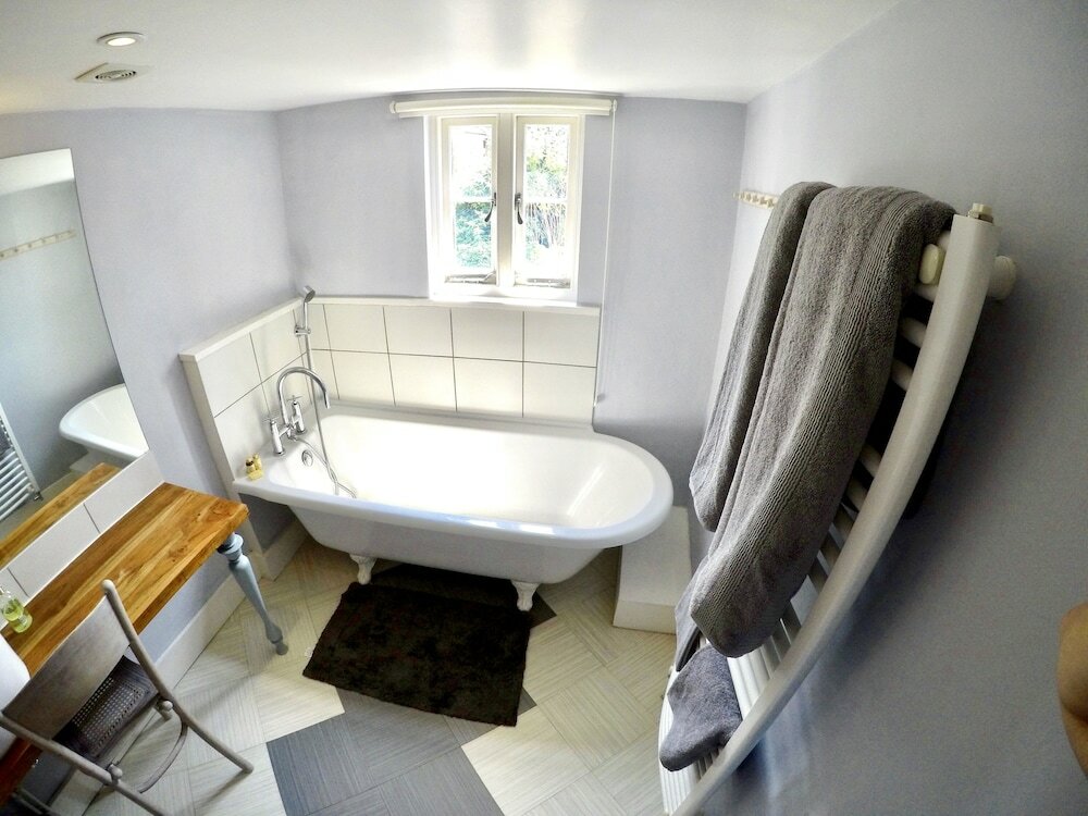 Фото Chaucers Retreat Vacation Home