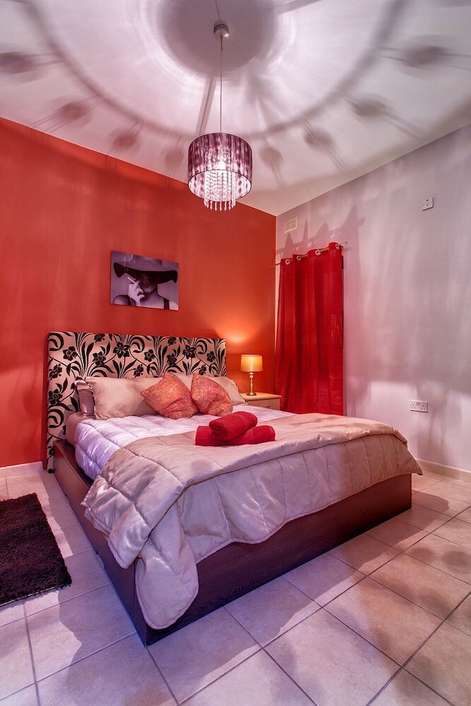 Фото Modern 2br Sliema Apartment