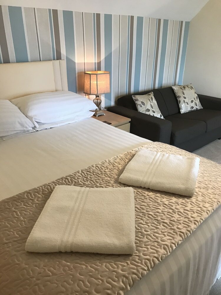 Фото Highcliffe Hotel