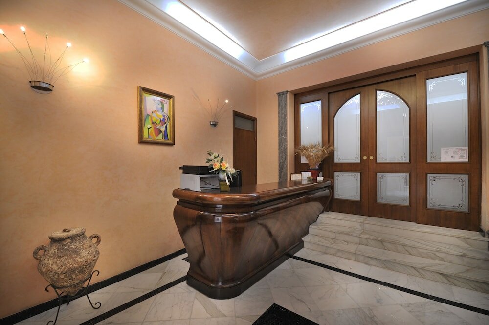 Фото Hotel Piccolo di Corduneanu Aurora