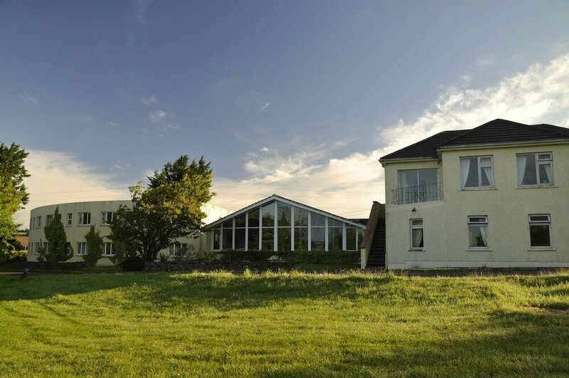 Гостиница Fernhill Lodge