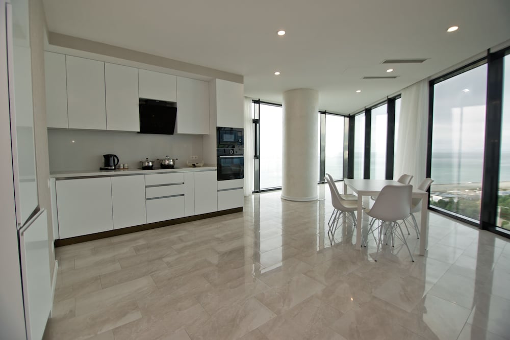 Фото Bellevue Residence Suites