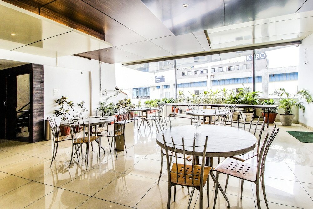 Фото FabHotel Rajnandani Residency