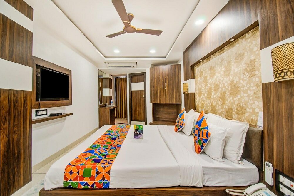 Фото FabHotel Rajnandani Residency
