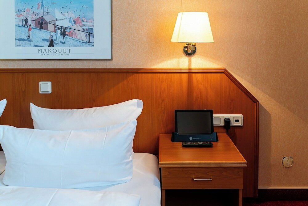 Фото Wilhelms Haven Hotel