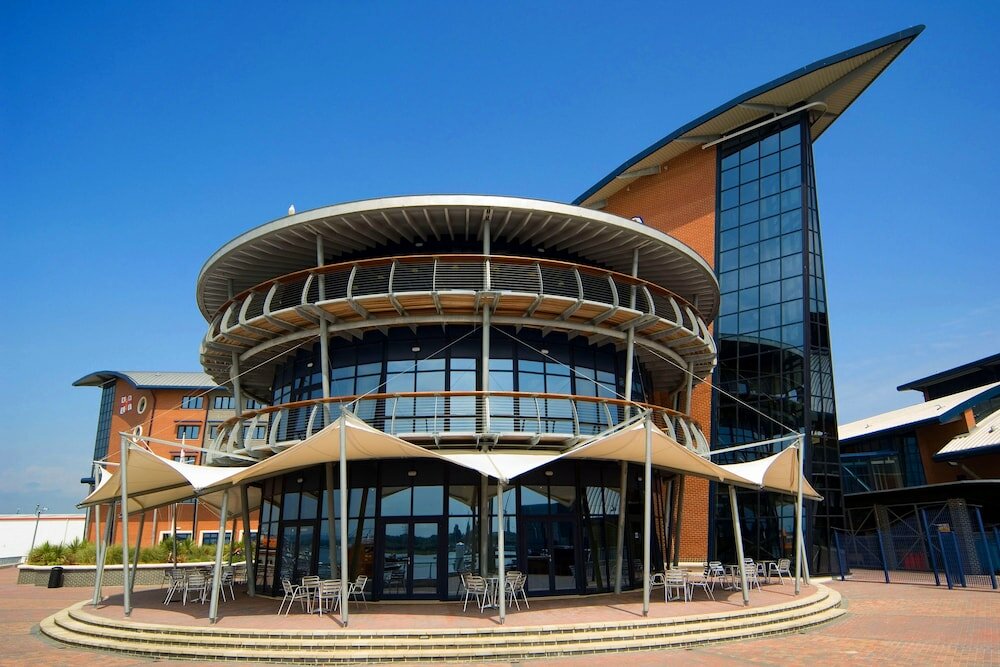 Фото Rnli College