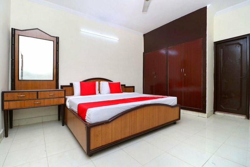 Гостиница Oyo 24326 Ab Hotel в Амритсаре