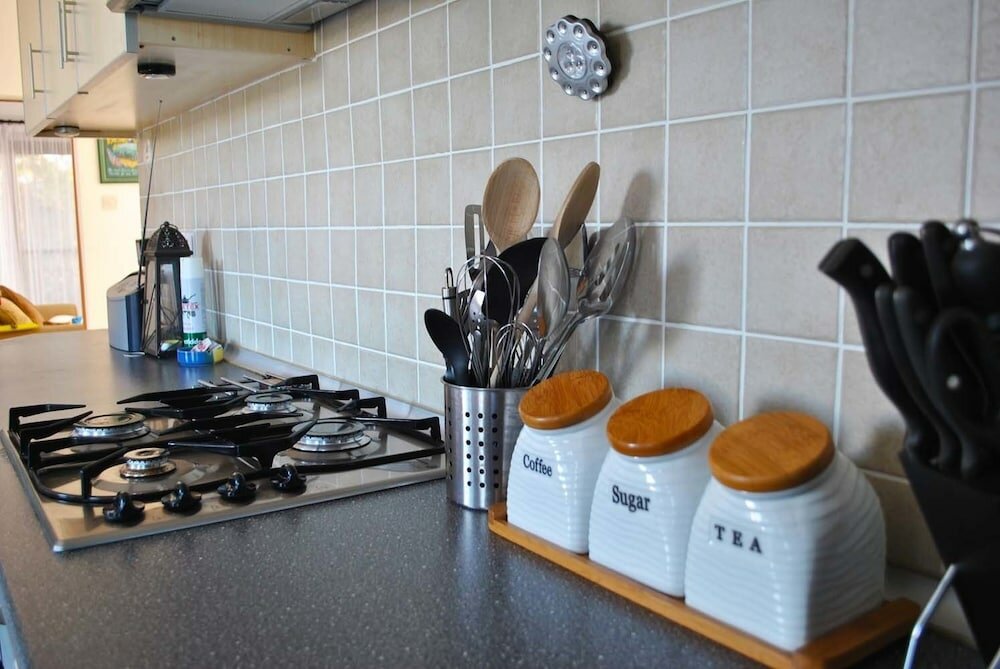 Фото Villa Brooklands by Amy Villas