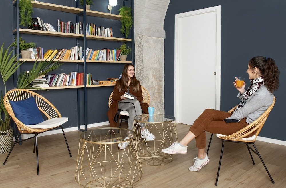 Фото The Central House Lisbon Baixa - Hostel