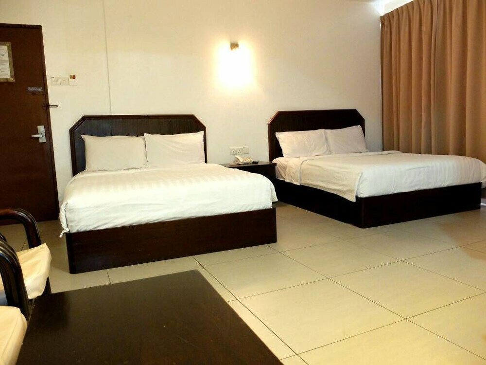 Фото Townview Hotel Muar