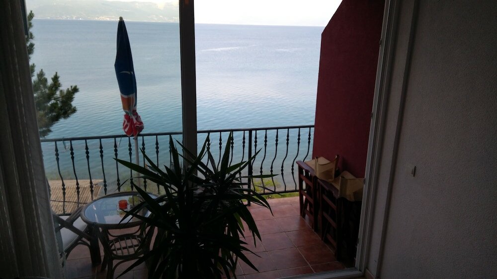 Фото Villa Eros Apartments