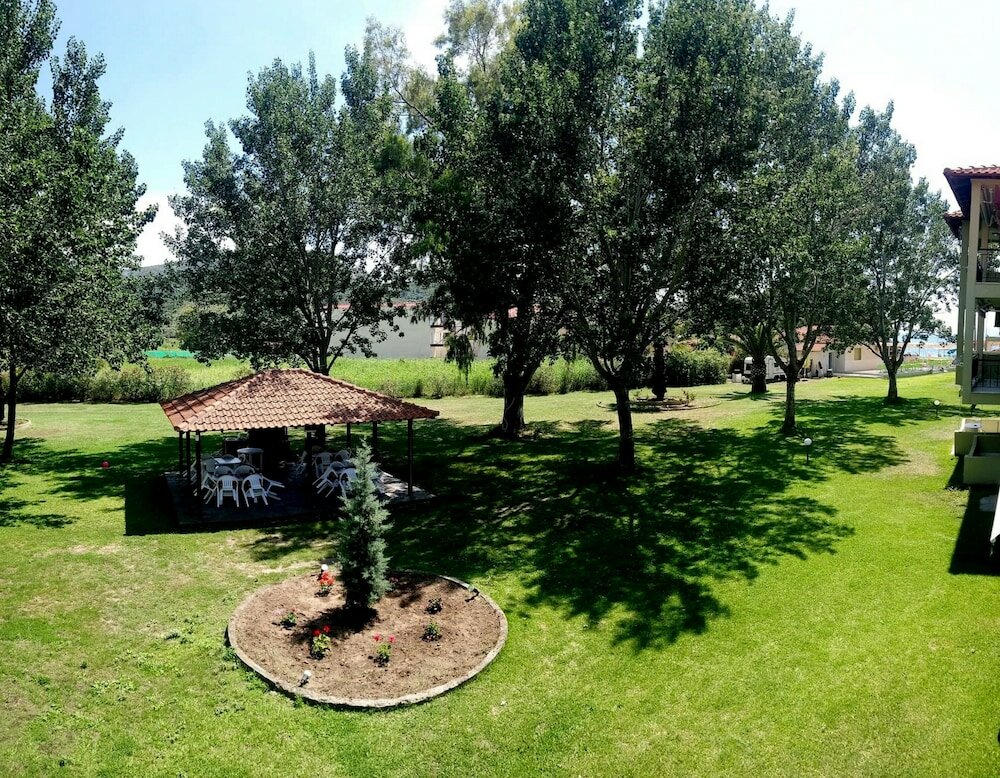 Фото Chrissi Ammoudia