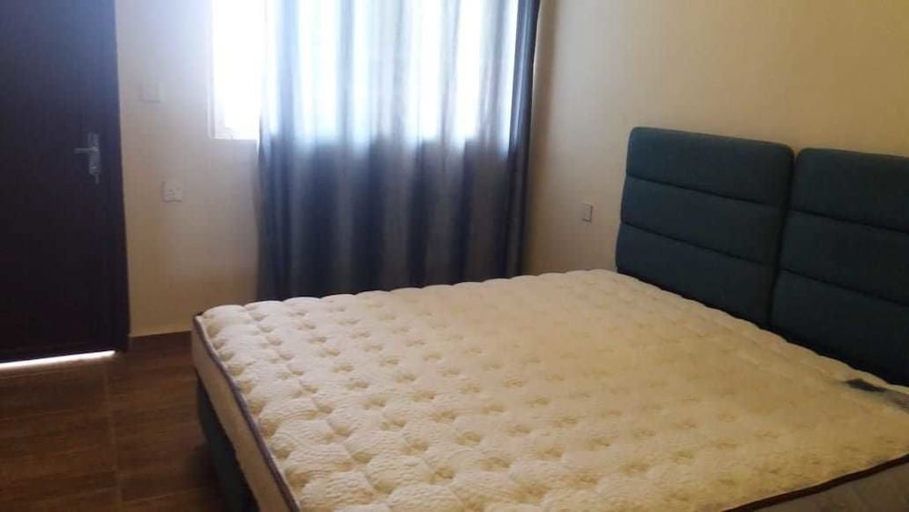 Фото Fos'hat Al Aqaba Furnished Apartments