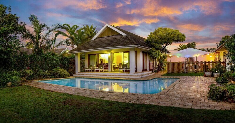 Гостиница Wilmot Cottages в Порт-Элизабет