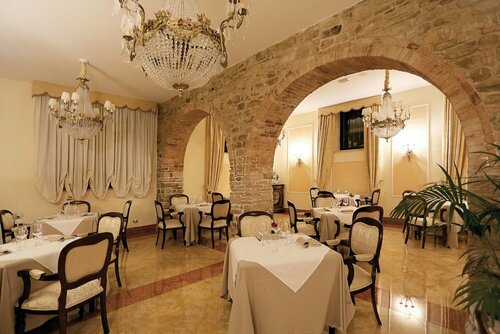 Гостиница Borgo Pilotti Hotel & Restaurant