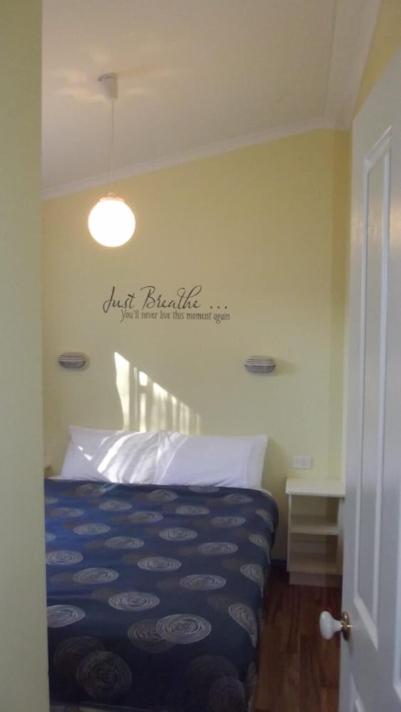 Фото Lake Conjola Waterfront Holiday Park