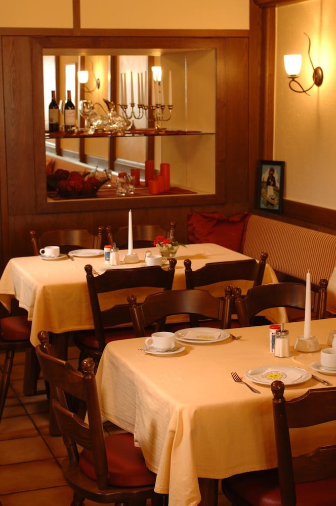 Фото Hotel Gasthaus Zum Kellermann