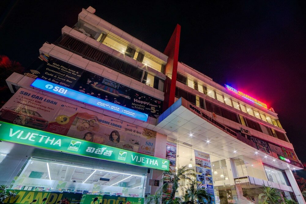 Фото Capital O 23502 Hotel Millennium Grand