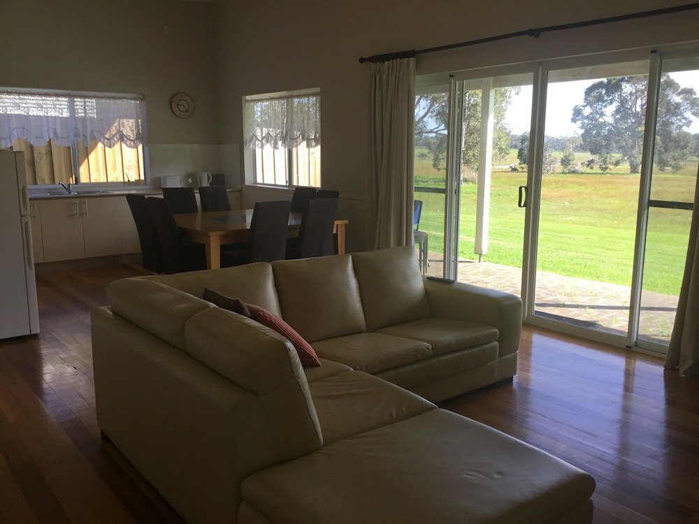 Фото The family retreat