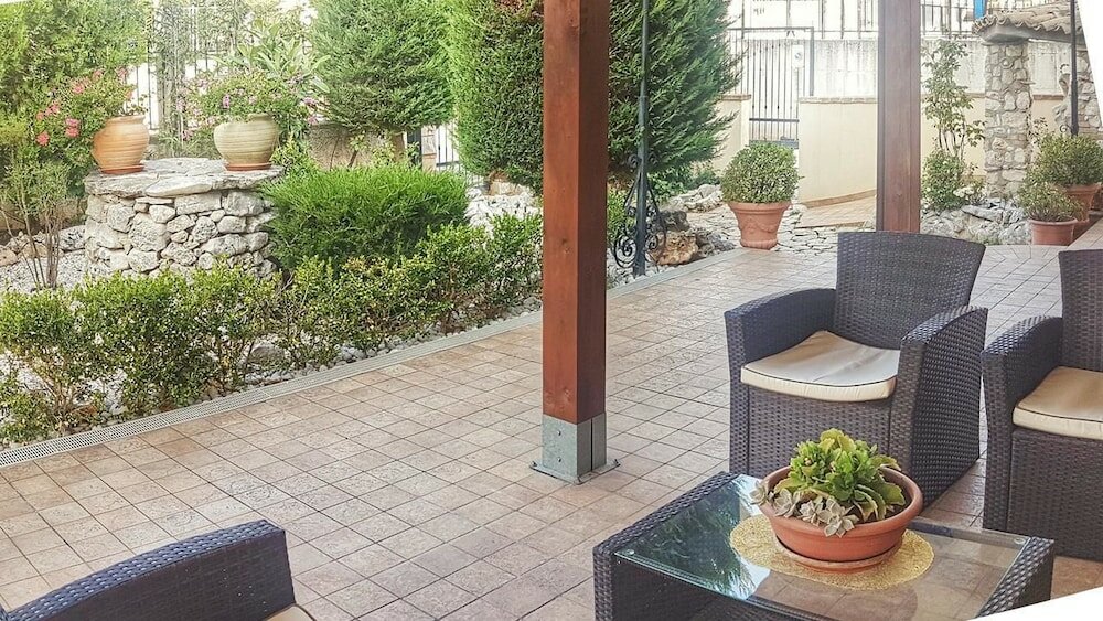 Фото Affittacamere La Madonnina