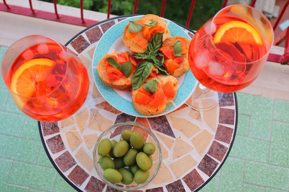 Фото Painter House