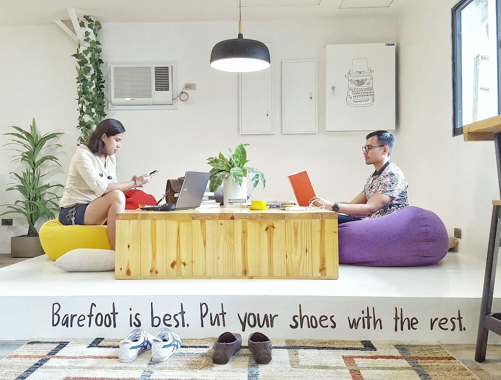 Фото Murals Hostel and Cafe