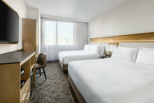 Гостиница Doubletree by Hilton New York Times Square South в Нью-Йорке