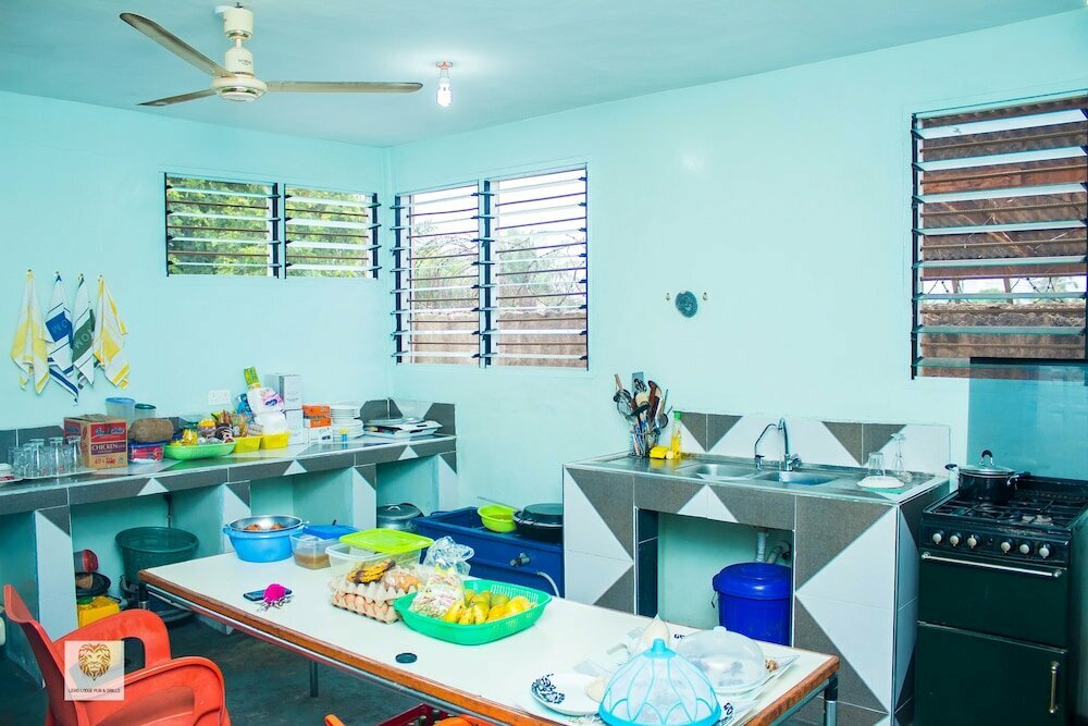 Hotel Lexis Lodge, Earth, photo