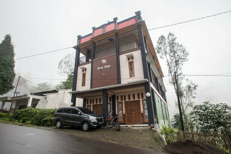 Гостиница RedDoorz @ Bromo Tosari