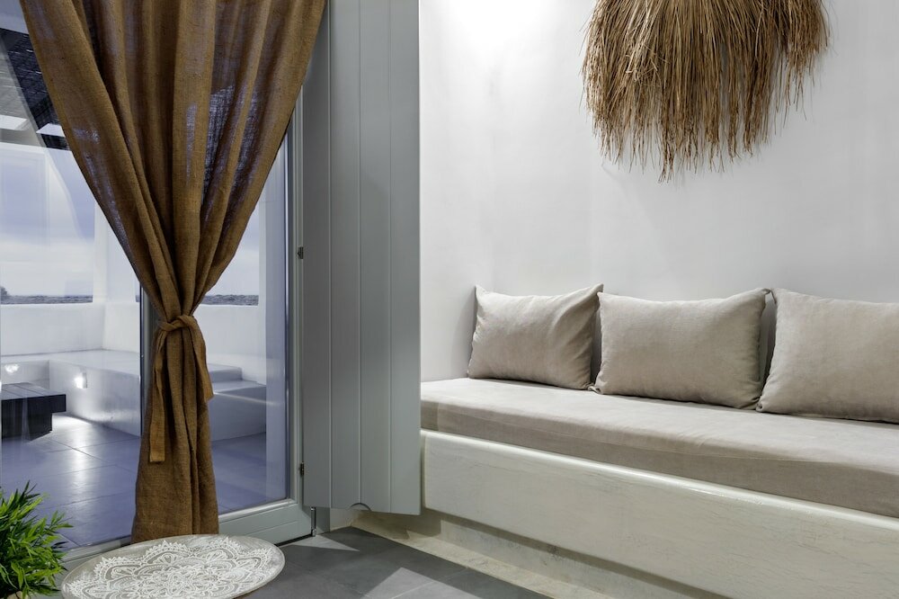 Фото Bianco Diverso Suites