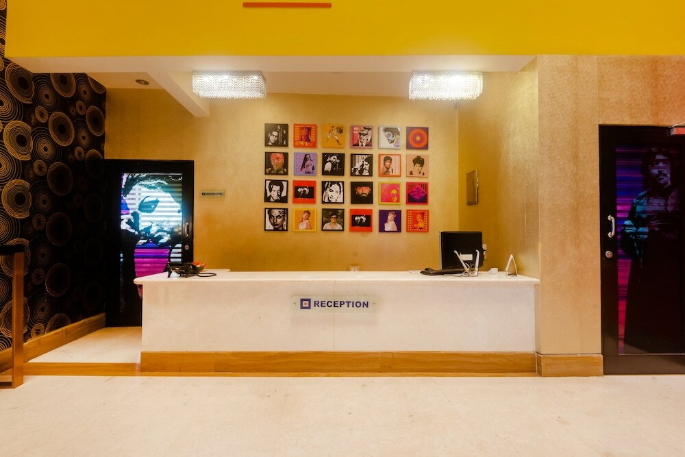 Фото Capital O 40728 Bollywood Design Hotel