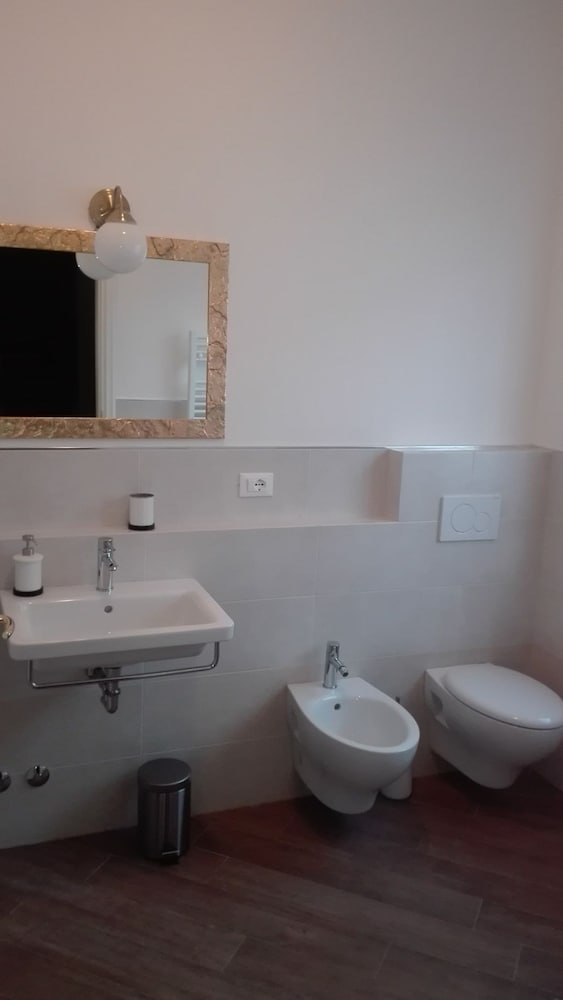 Фото La Bouganville B&b