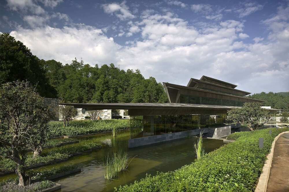 Фото The Lost Stone