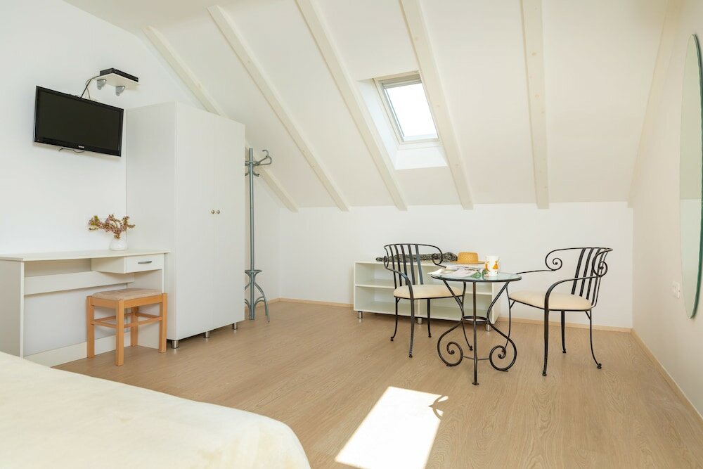 Фото Hedera Estate, Hedera A19