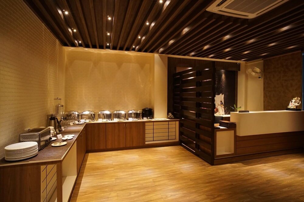 Фото Hotel Shree Kanha Residency