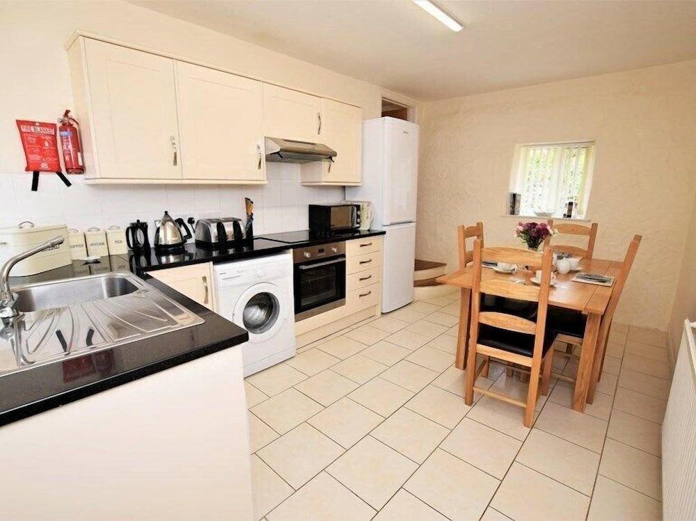 Фото Nanplough Country House and Cottages