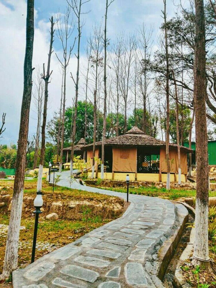 Фото Dev Bhoomi Farms & Cottages