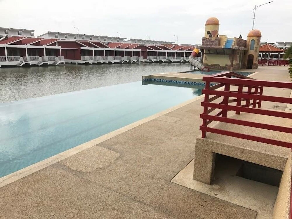 Фото Tasik Villa International Resort