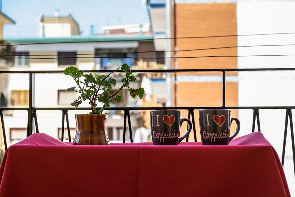 Фото Montedonzelli B&b