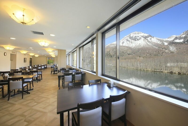 Гостиница Taisyoike Hotel, Kamikochi