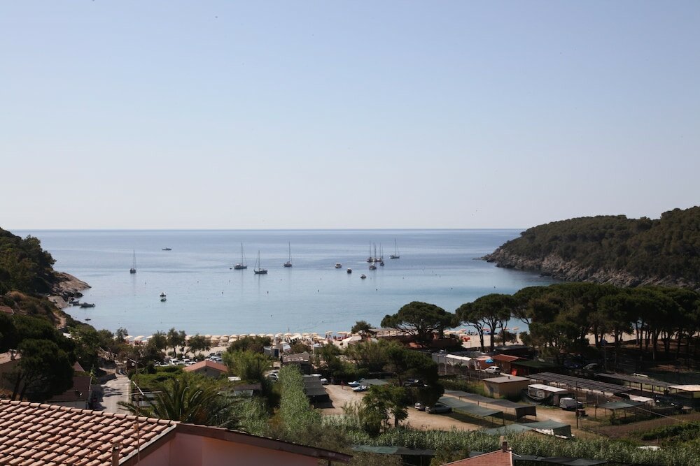 Фото Hotel Lo Scirocco