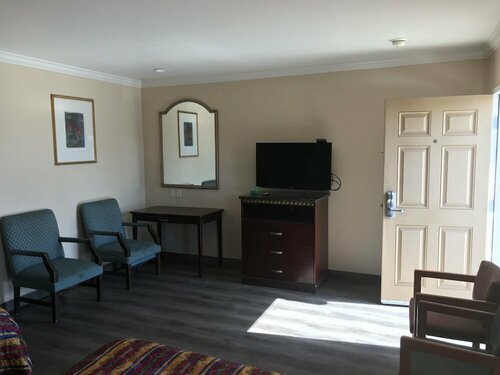 Гостиница Hyland Motel в Бреа