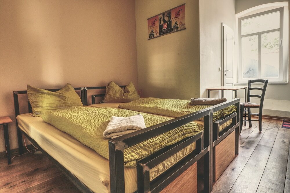 Фото Opera Hostel