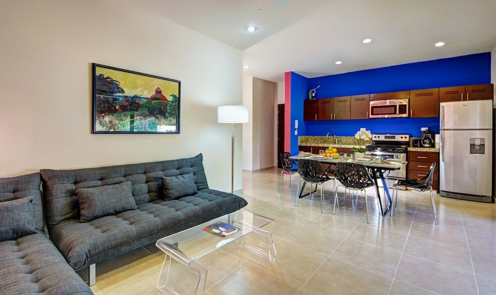 Фото Rebecca 2 bedrooms sleeps 5