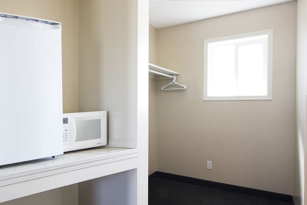 Фото West Country Inn