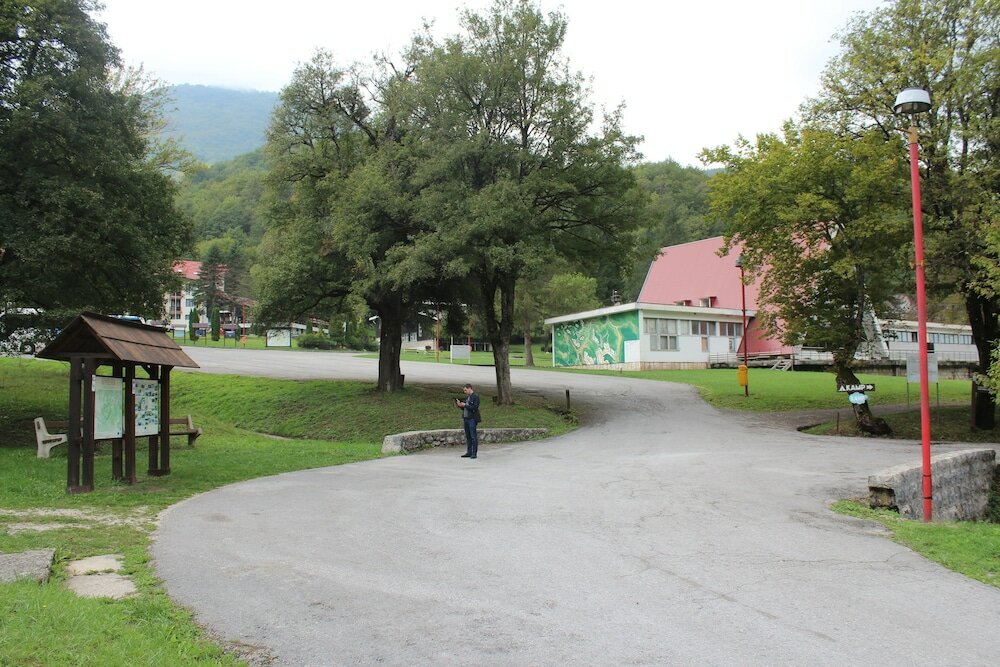 Фото Hotel Mladost