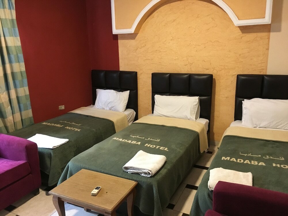 Фото Madaba Hotel