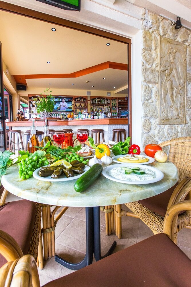 Фото Litsa Studios