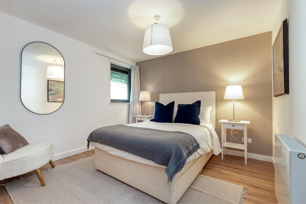 Фото Executive 7 Apartments