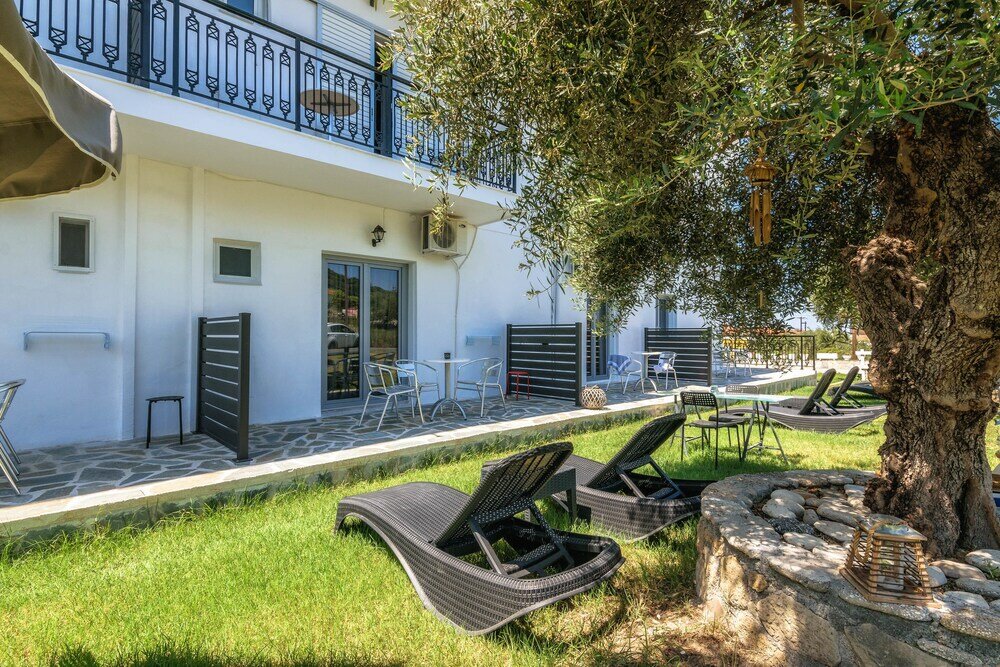 Фото Denise Studios & Apartments